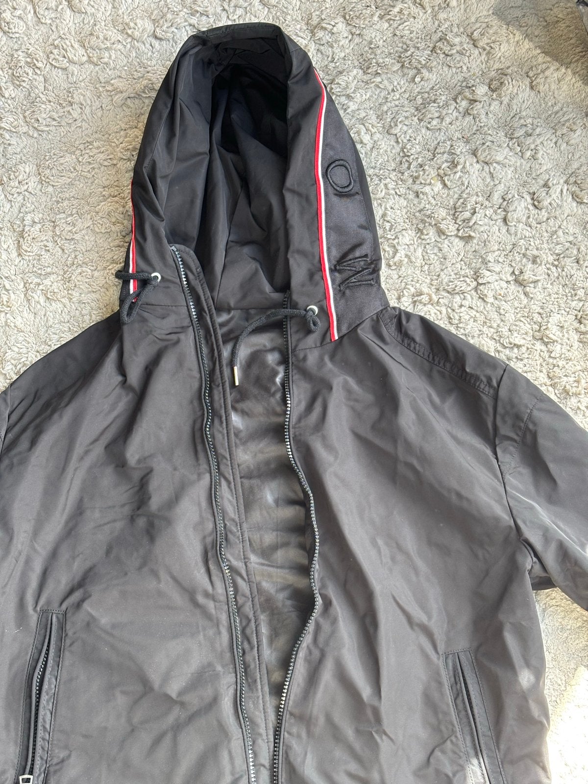Moncler Heren Jas Zwart - Zo goed als nieuw, Ophalen, Zo goed als nieuw, Overige maten, Zwart