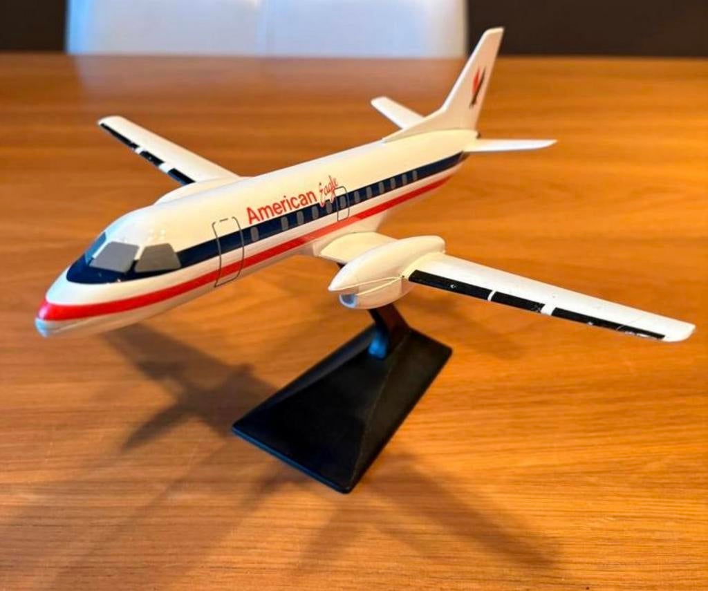 American Eagle SAAB340 Miniatuurvliegtuig, Ophalen of Verzenden, 1:200 of kleiner, Vliegtuig, Overige merken