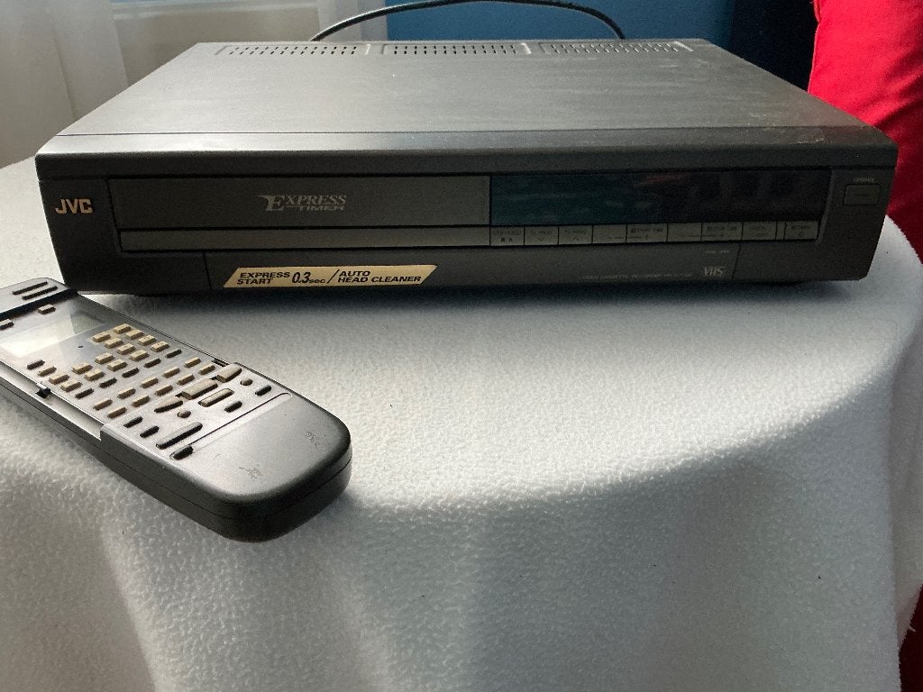 JVC VHS-speler met afstandsbediening, Ophalen, Gebruikt, VHS-speler of -recorder