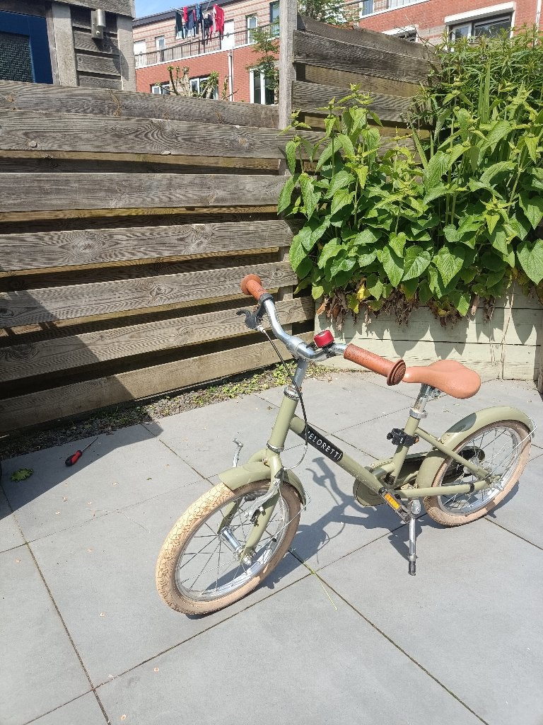 Veloretti maxi fiets moss green 4-6 jaar/16 inch, Fietsen en Brommers, Ophalen, Terugtraprem, Veloretti, 16 tot 20 inch