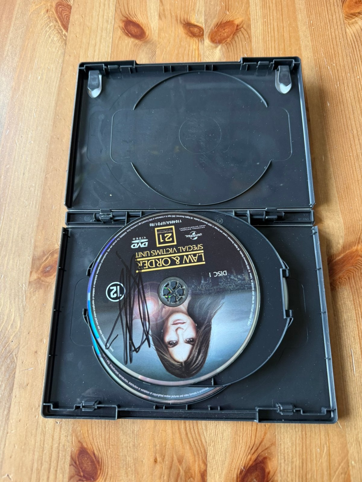 Dvd Law & Order: Special Victims Unit - Seizoen 21 NLO, Nederlands, Vanaf 12 jaar, Gebruikt, Engels