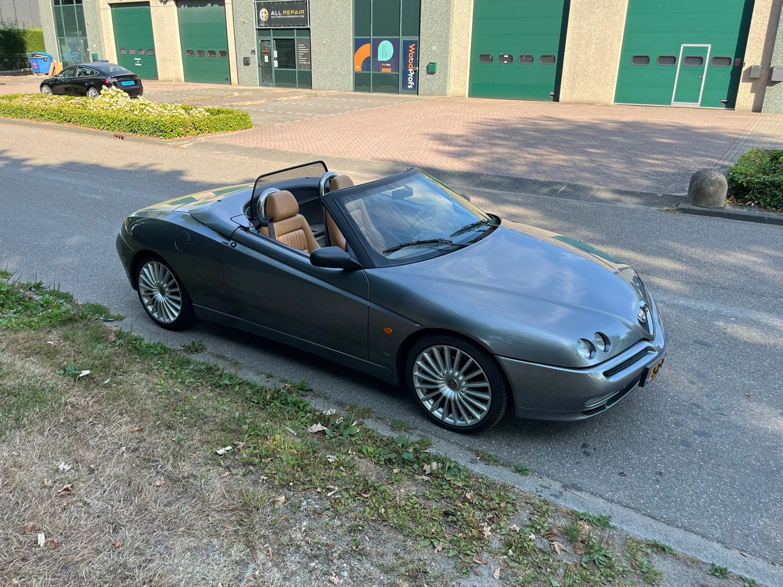 Alfa Romeo Spider 1.8, Voorwielaandrijving, 1325 kg, 4 cilinders, Cabriolet