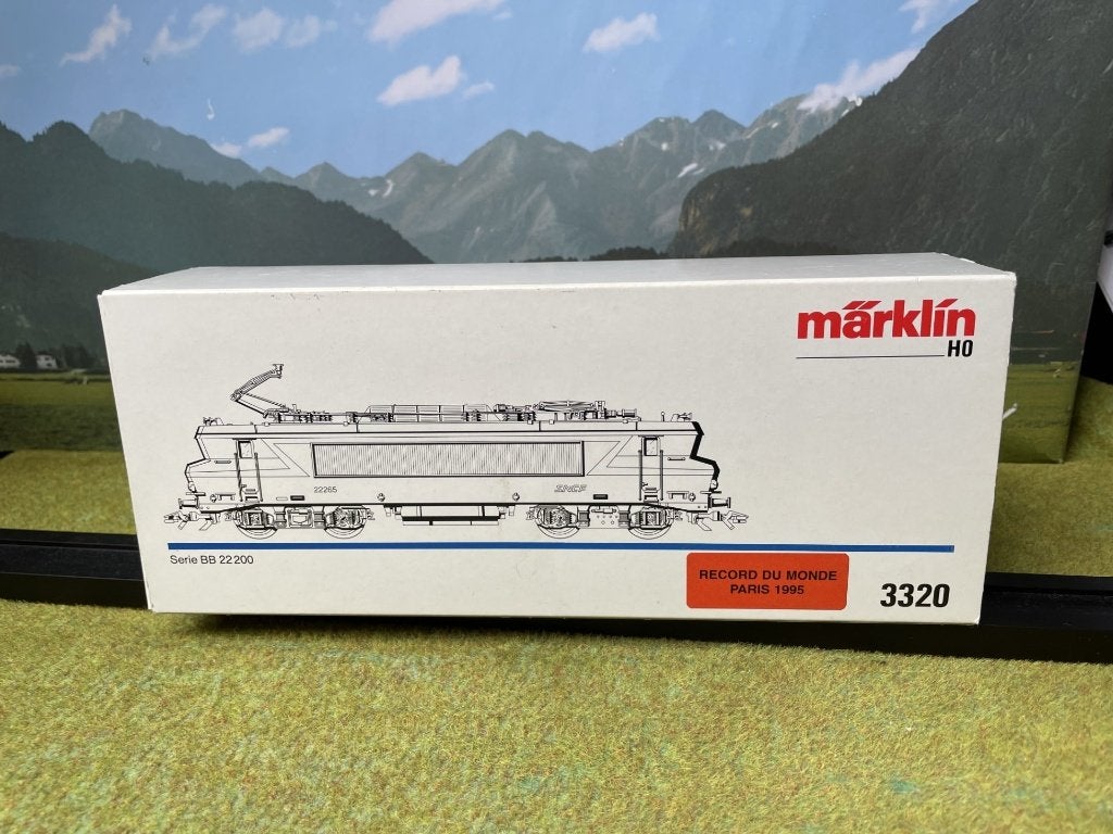 Märklin 3320 - E-Lok  BB 22200 - "Record Du Monde", Hobby en Vrije tijd, Modeltreinen | H0, Wisselstroom, Locomotief, Ophalen of Verzenden