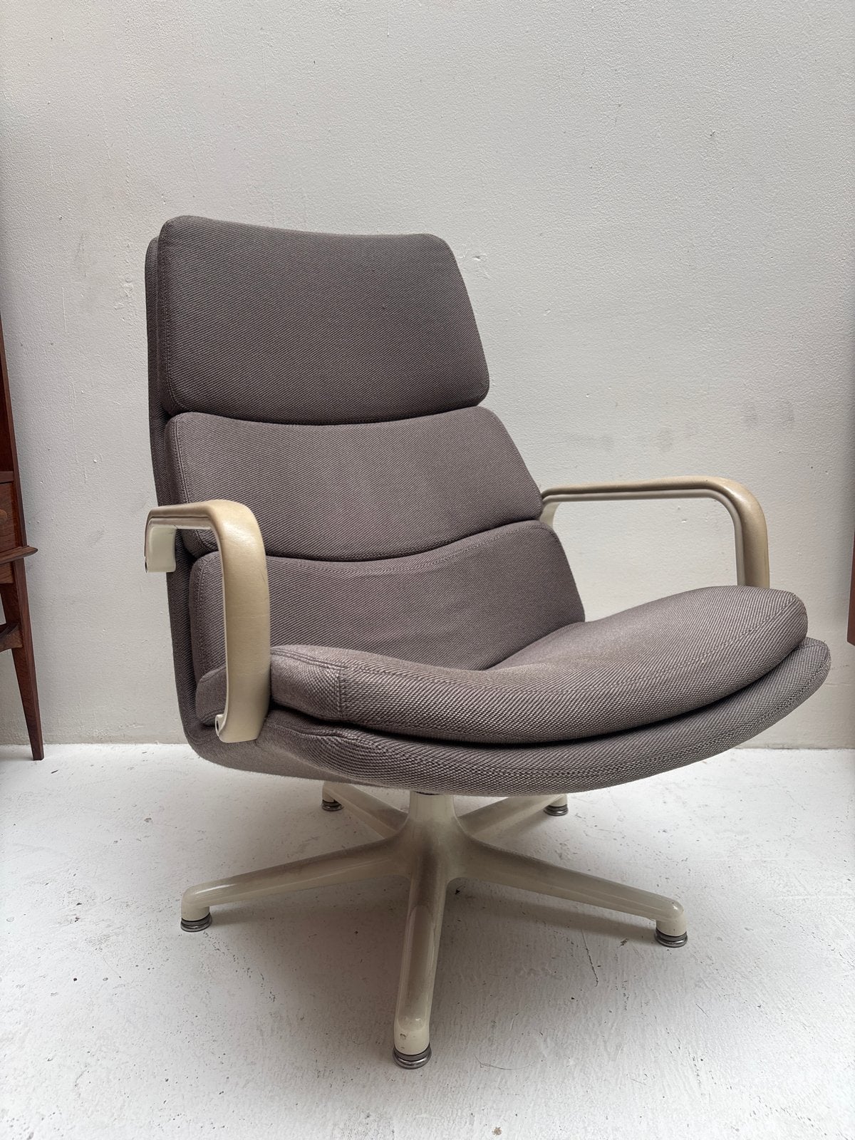 Vintage Geoffrey Harcourt fauteuil - Artifort F141, Fokke Simonszstraat 10, Vintage, Sanne@atelierhop.com, Ophalen of Verzenden