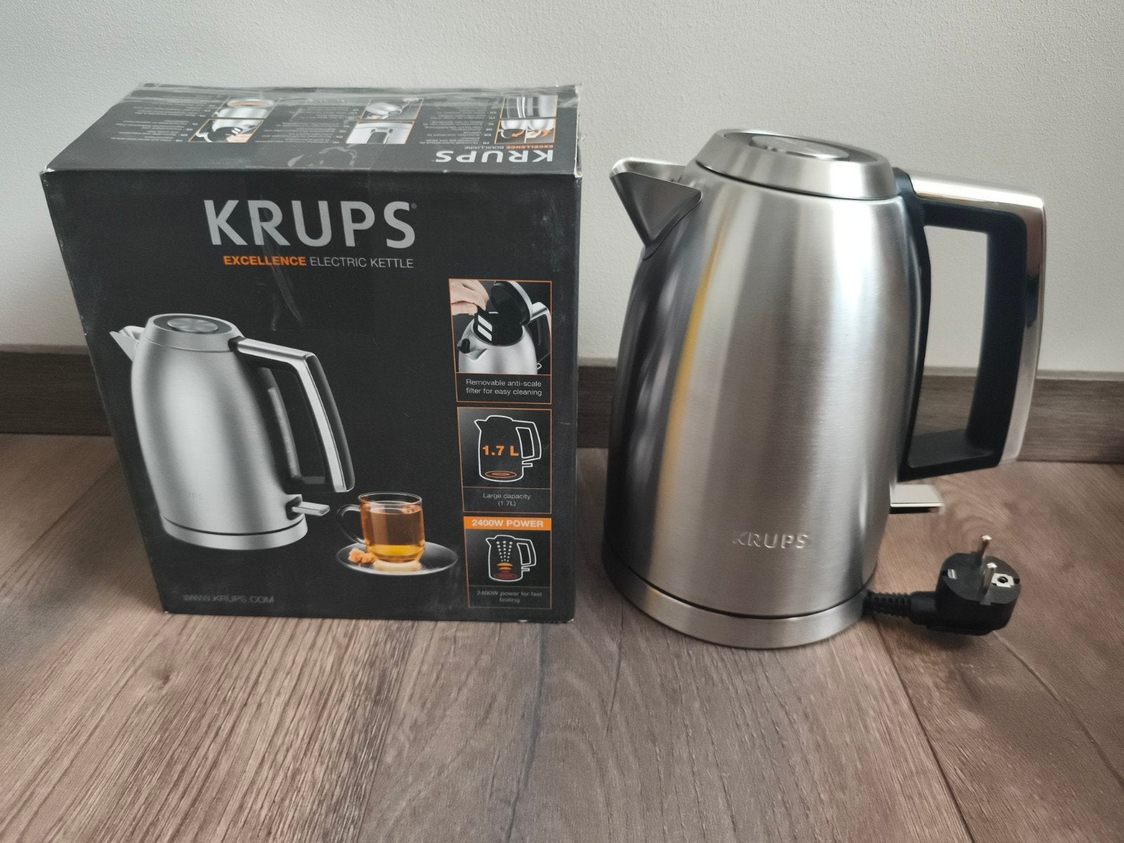Krups waterkoker, NIEUW in doos!, 1 tot 2 liter, Ophalen of Verzenden, Nieuw, Rvs