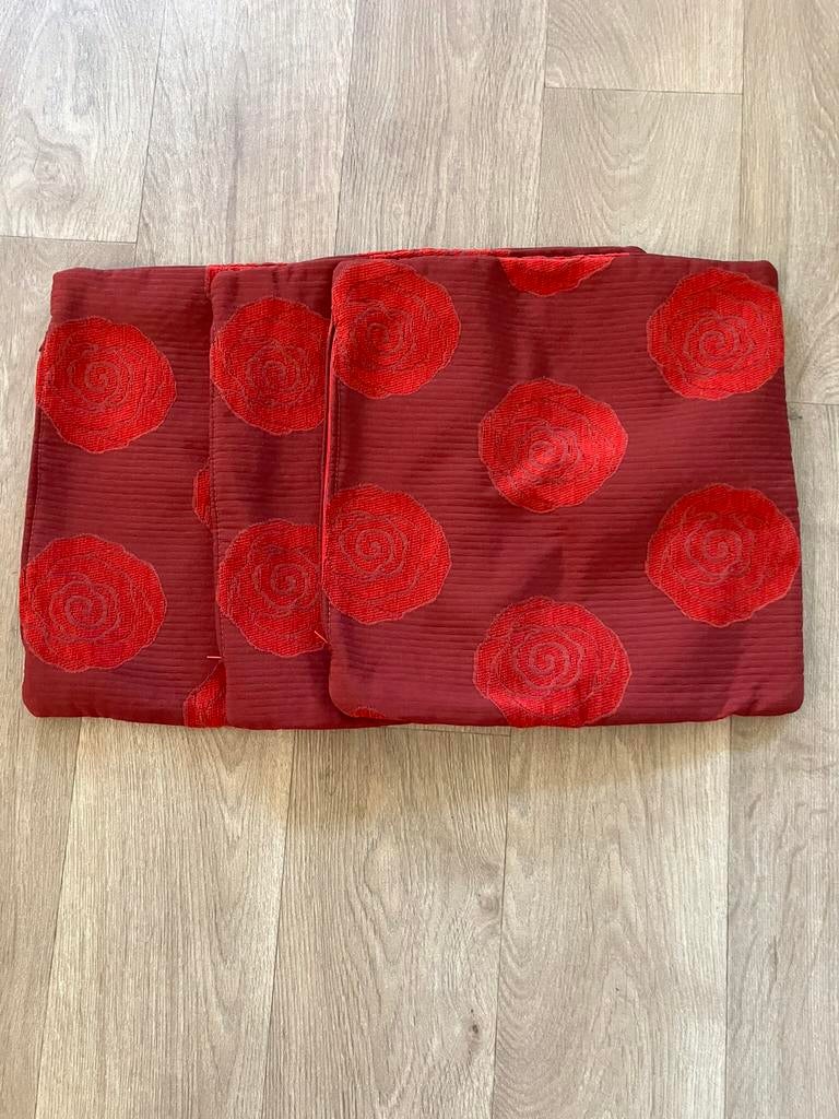 Kussenhoesjes., Sieraden, Tassen en Uiterlijk, Portemonnees, Ophalen of Verzenden, Zo goed als nieuw, Rood