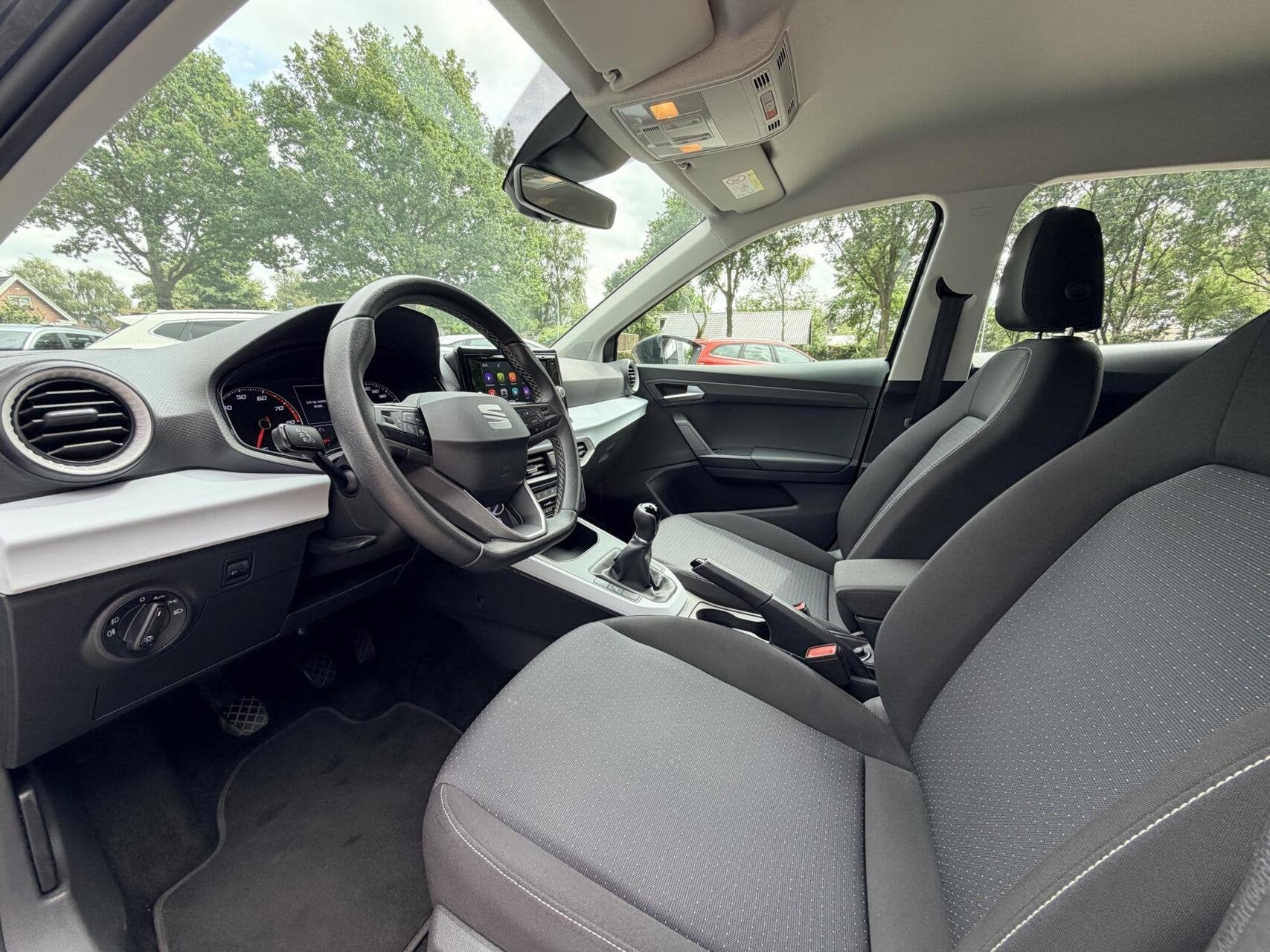 Seat Arona 1.0 TSI Style Business Connect | Nieuw Model | Ap, Auto's, Voorwielaandrijving, Stof, Gebruikt, 95 pk