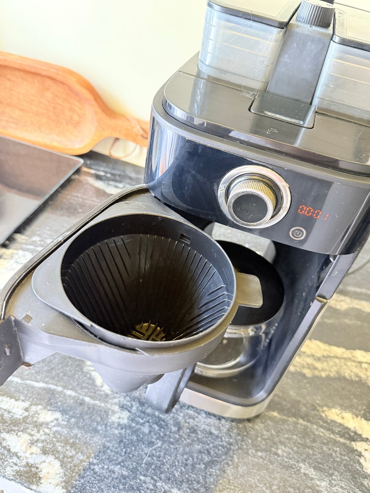 Philips HD7762 Koffiezetapparaat met geïntegreerde bonenmale, Witgoed en Apparatuur, Koffiezetapparaten, Afneembaar waterreservoir