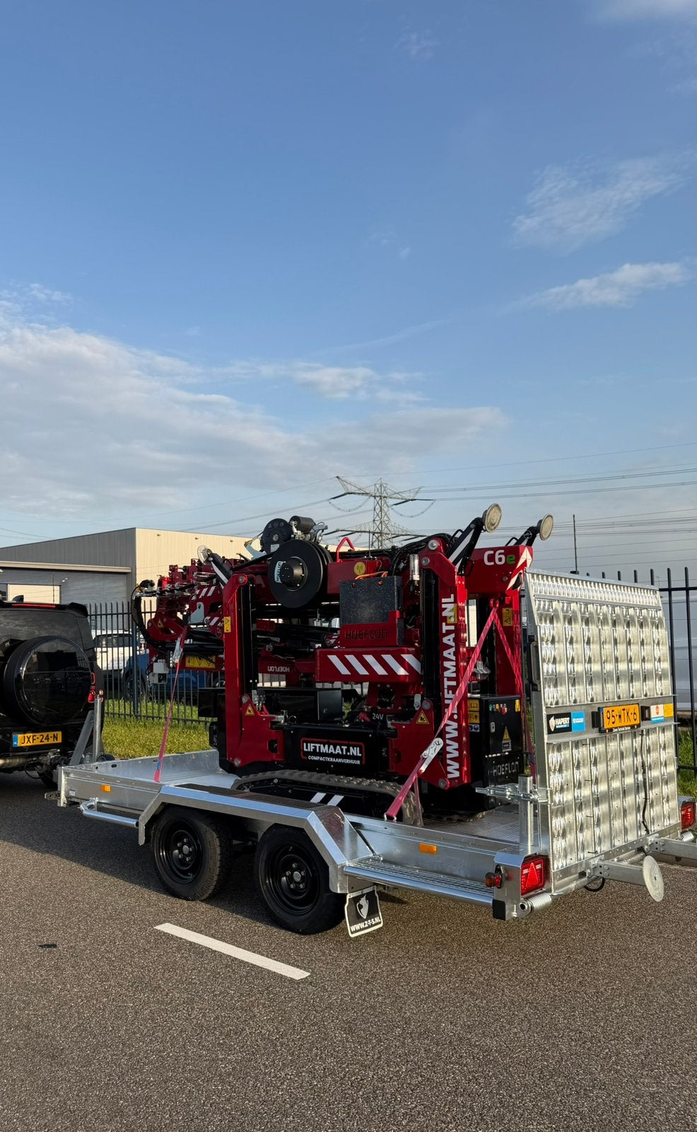 Hoeflon c6e te huur bemand en onbemand, Ophalen