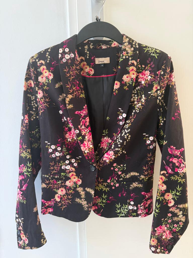 Sjiek bloemen colbert/ blazer ,  maat 40 merk Dress, Maat 38/40 (M), Ophalen of Verzenden, Zo goed als nieuw, Jasje