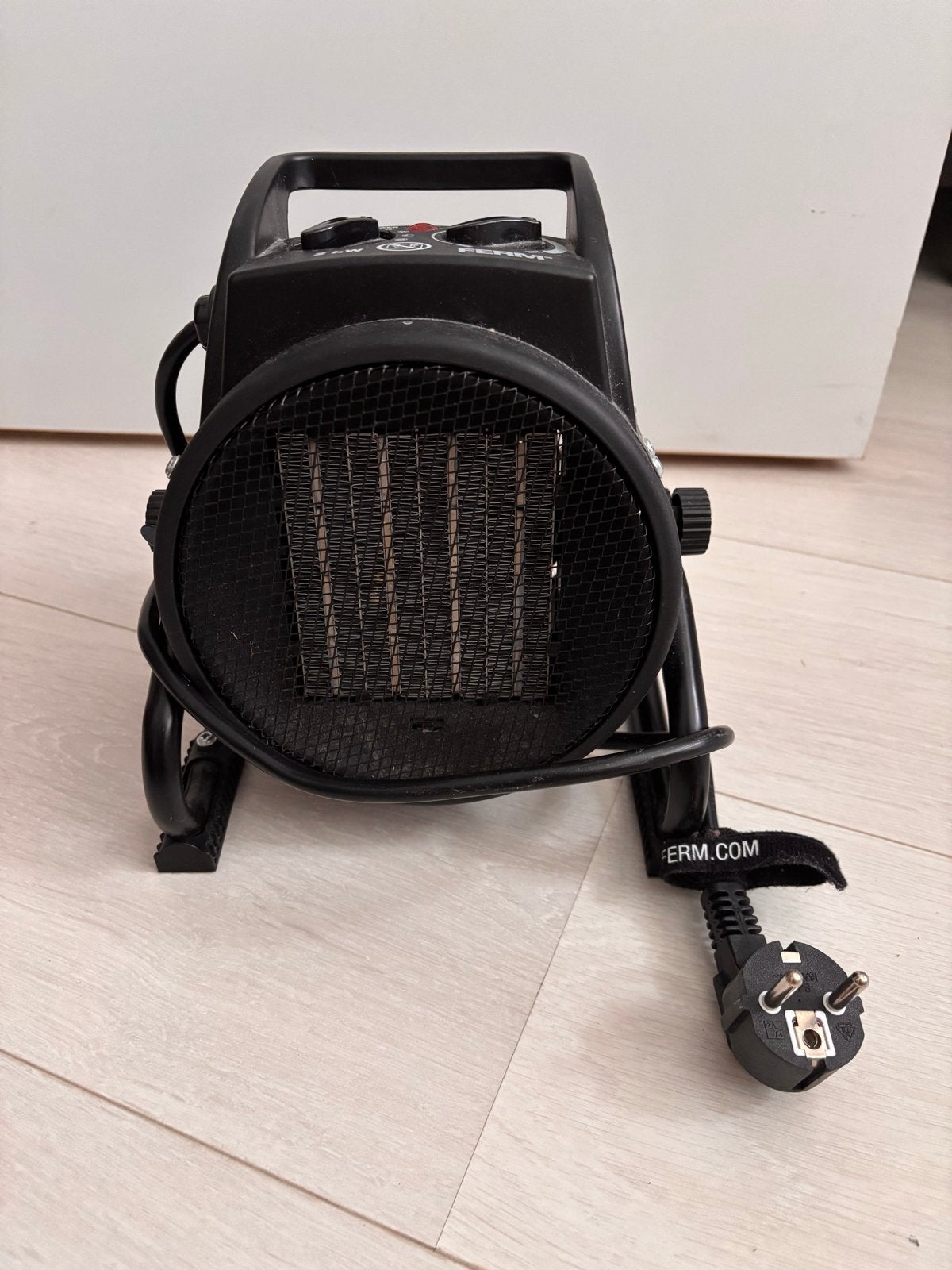 Ferm heteluchtkanon 2kW, Gebruikt, Minder dan 30 cm, Kachel, Minder dan 60 cm