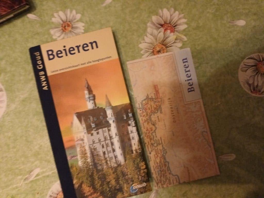 Beieren Zuid Duitsland ANWB Goud reisgids Munchen Alpen berg, Boeken, Europa, Ophalen of Verzenden, Zo goed als nieuw, Reisgids of -boek