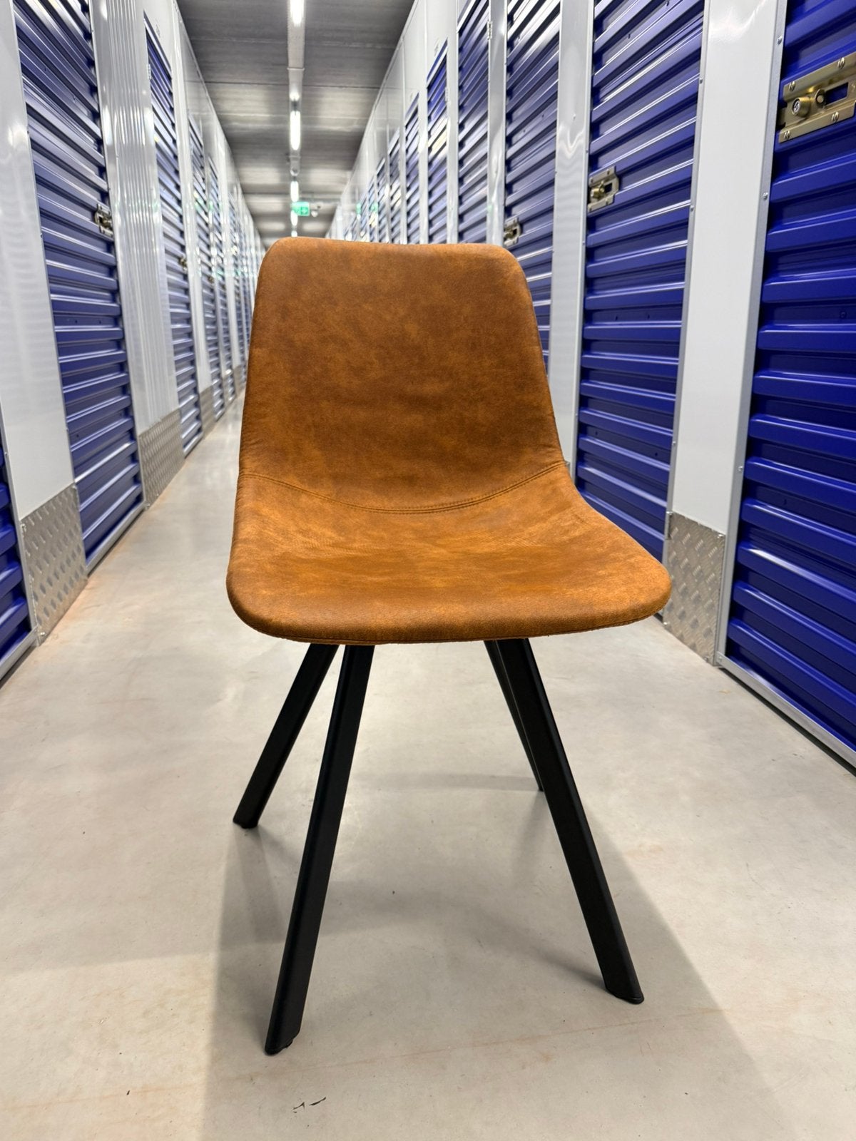 6 Stuks Kwantum eettafel stoelen, Huis en Inrichting, Ophalen, Zo goed als nieuw, Bruin, Vijf, Zes of meer stoelen