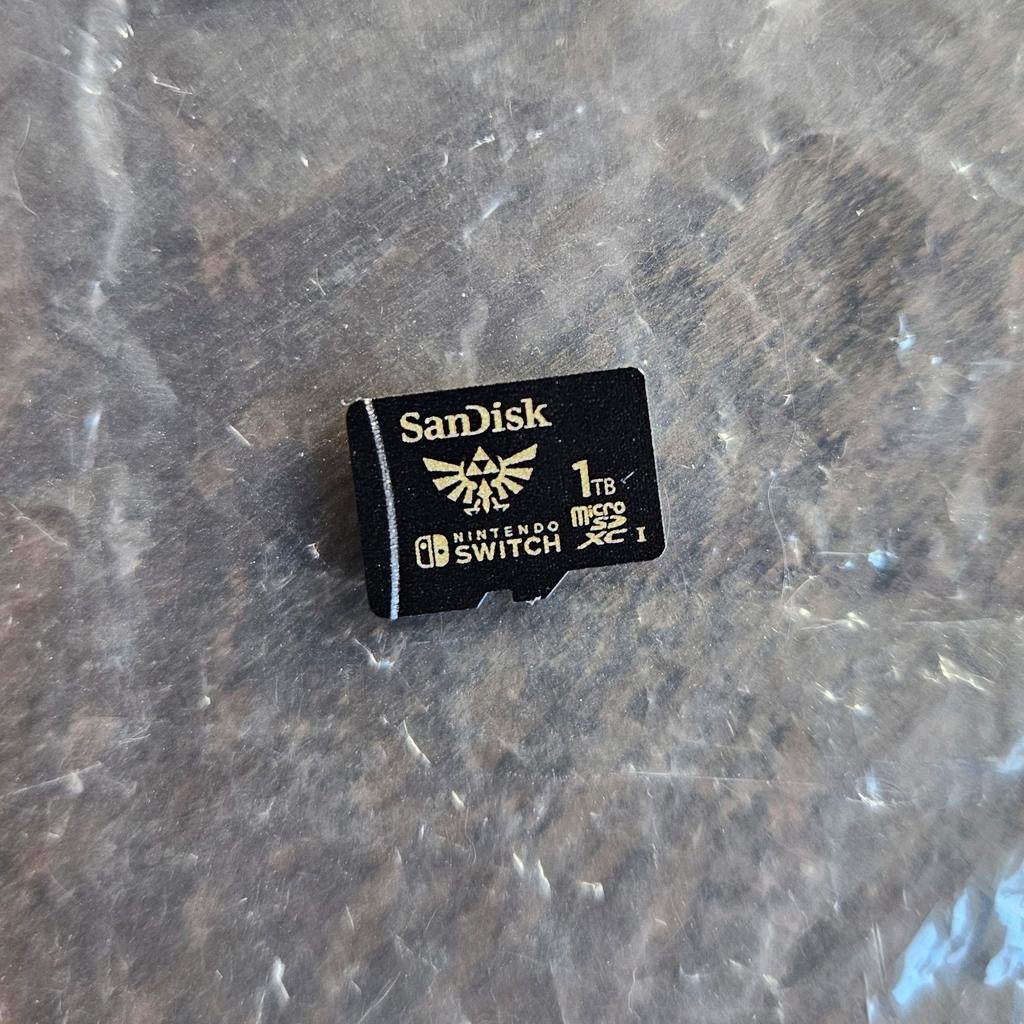 SanDisk MicroSDXC 1TB, 1 TB of meer, Sandisk, Ophalen of Verzenden, Zo goed als nieuw