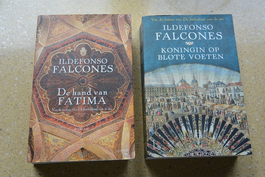 2x Ildefonso Falcones - De hand van Fatima - Koningin etc, Boeken, Ophalen of Verzenden, Gelezen, Ildefonso Falcones