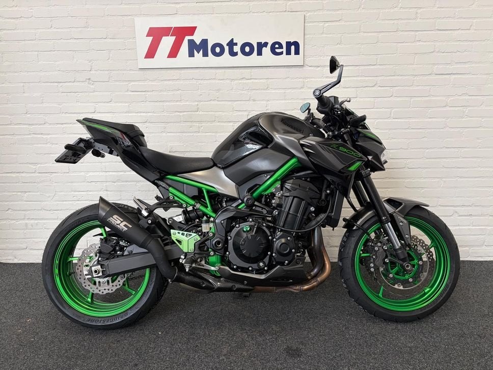 KAWASAKI Z900 (bj 2024) 5898Km, 4 cilinders, Motorrijbewijs A, 948 cc, Bedrijf