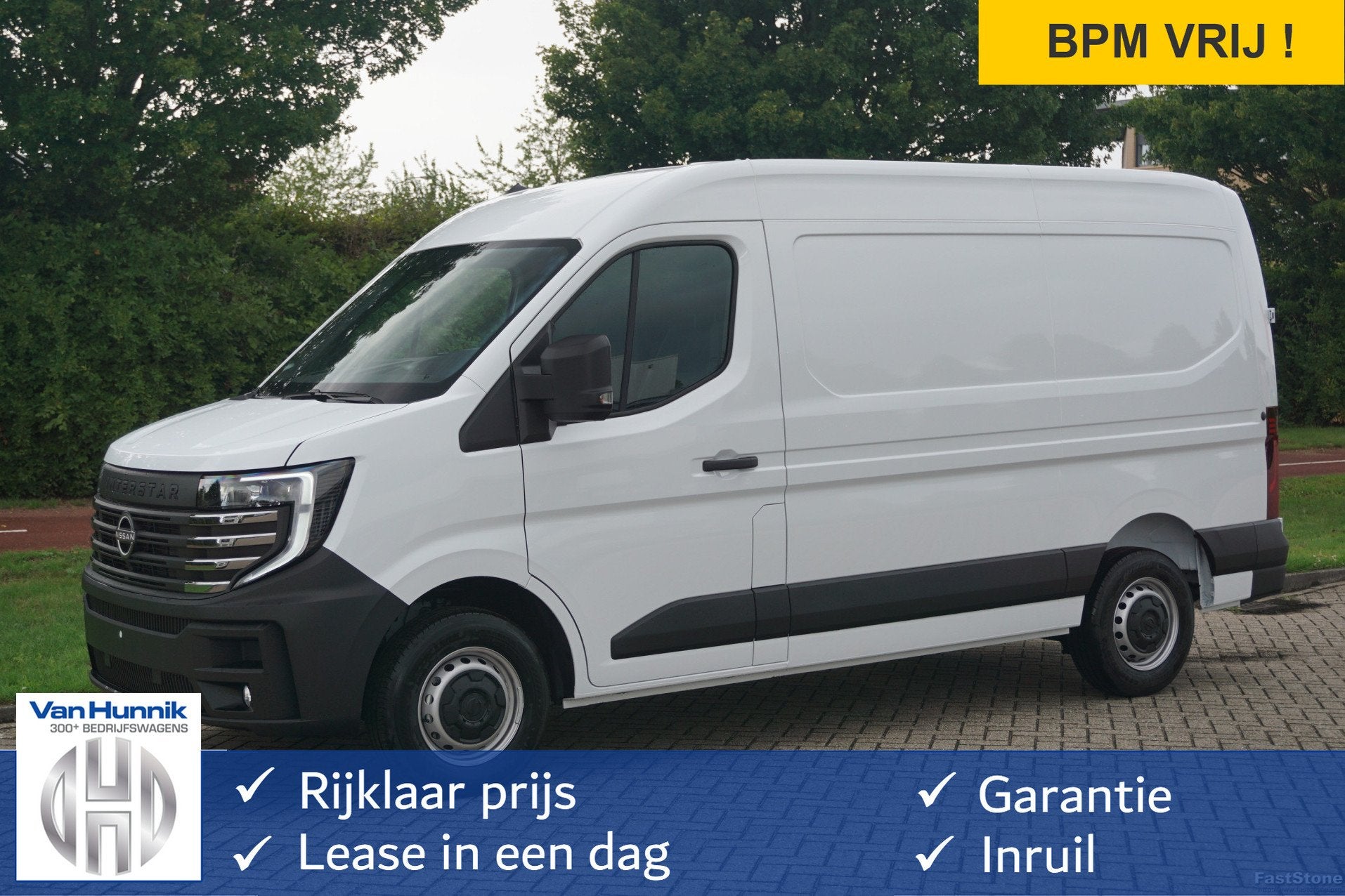Nissan Interstar 3.5T 130PK N-Connecta L2H2 BPM VRIJ! 10" R-, 1998 cc, Gebruikt, 4 cilinders, Parkeersensor