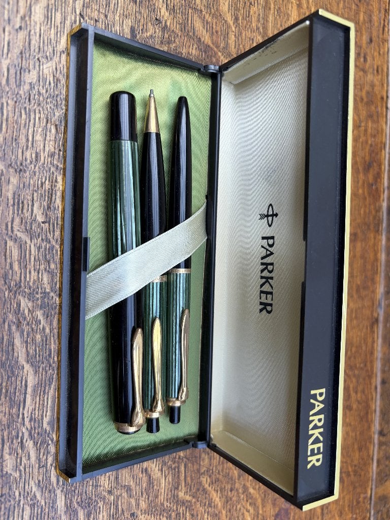 Pelikan vintage pennenset (gouden punt), Ophalen, Pennenset, Gebruikt, Parker