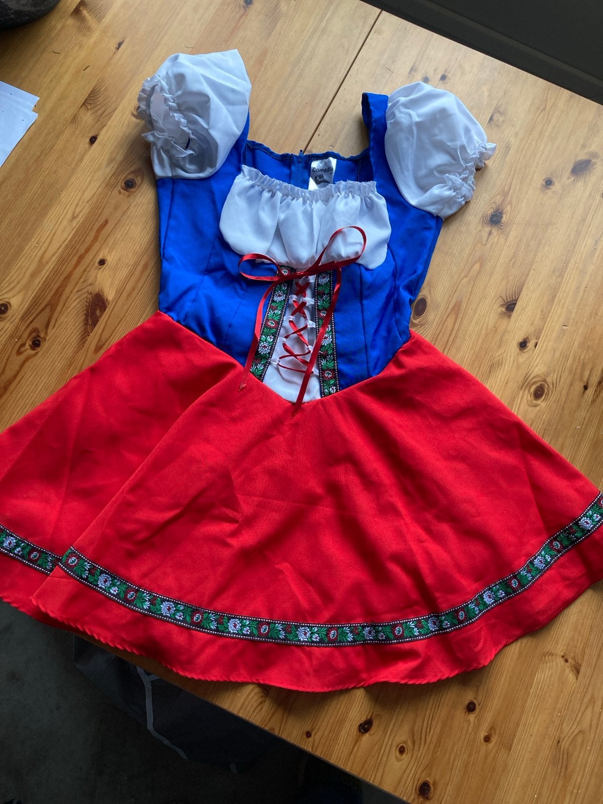 Dirndl jurk - oktoberfest/Carnaval, Maat 38/40 (M), Ophalen of Verzenden, Kleding, Overige thema's