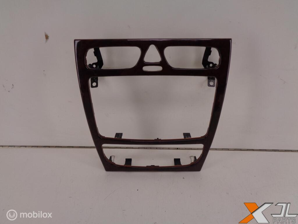 C-KLASSE W203 MIDDENPANEEL DASHBOARD  A2036804639, Gebruikt, Mercedes-Benz, Ophalen of Verzenden, Mercedes-Benz