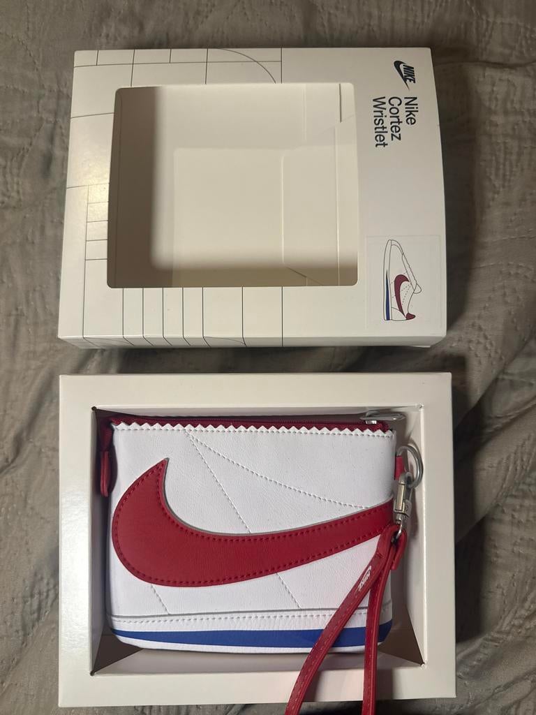 Nike Cortez Wristlet - Stijlvolle polstas, Ophalen of Verzenden, Nieuw, Wit, Overige merken