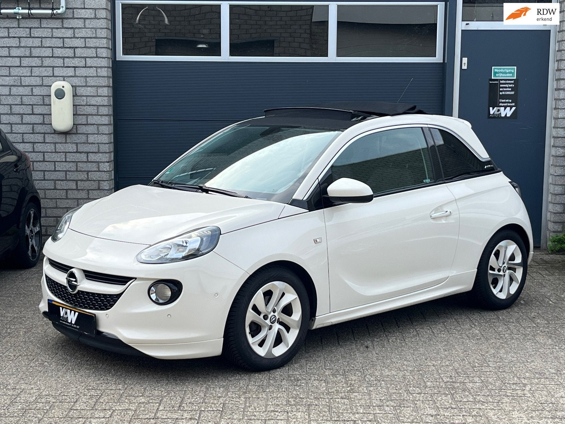 Opel ADAM 1.4 i Unlimited AUTOMAAT Cabriotop voll opties ., ADAM, 4 stoelen, Leder en Stof, Wit