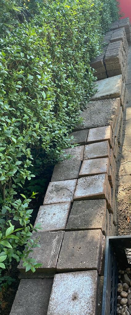 GRATIS Tegels, betonplaten diverse soorten, Tuin en Terras, Tegels en Klinkers, Ophalen, Gebruikt, Beton, Terrastegels
