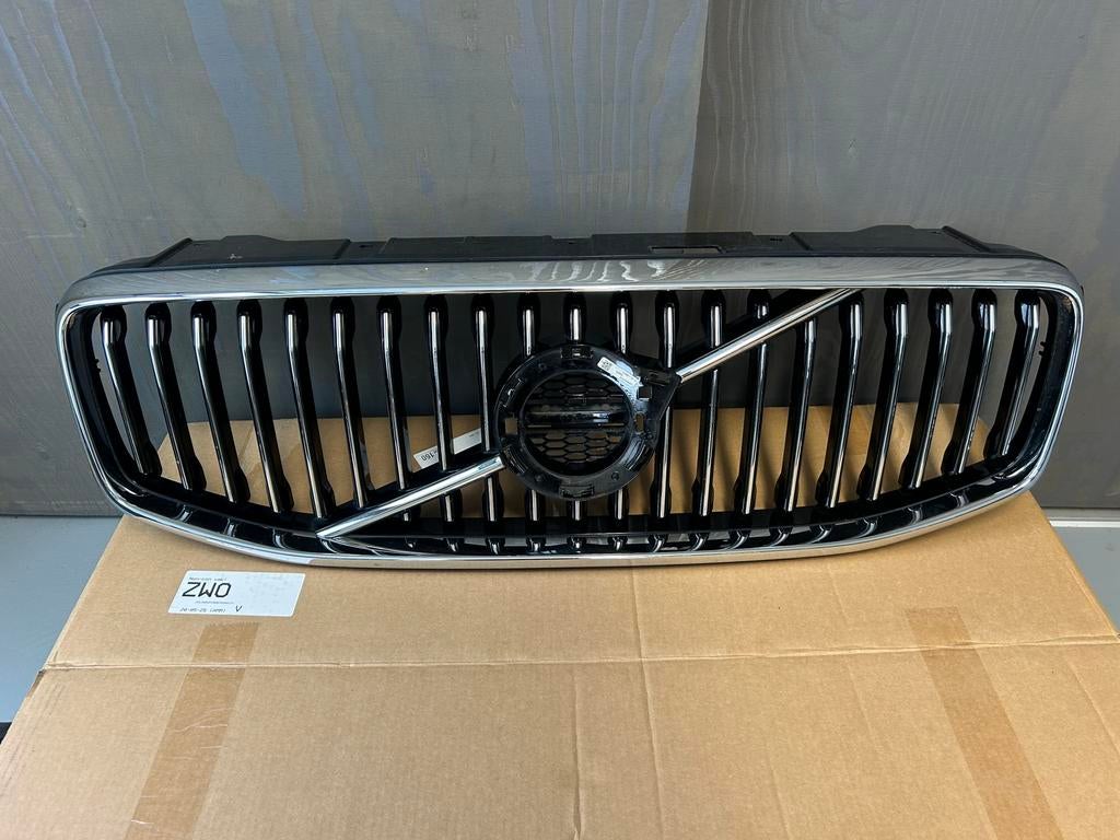 Grille volvo Xc60 inscription 2018, Auto-onderdelen, Carrosserie en Plaatwerk, Ophalen of Verzenden, Volvo, Bumper
