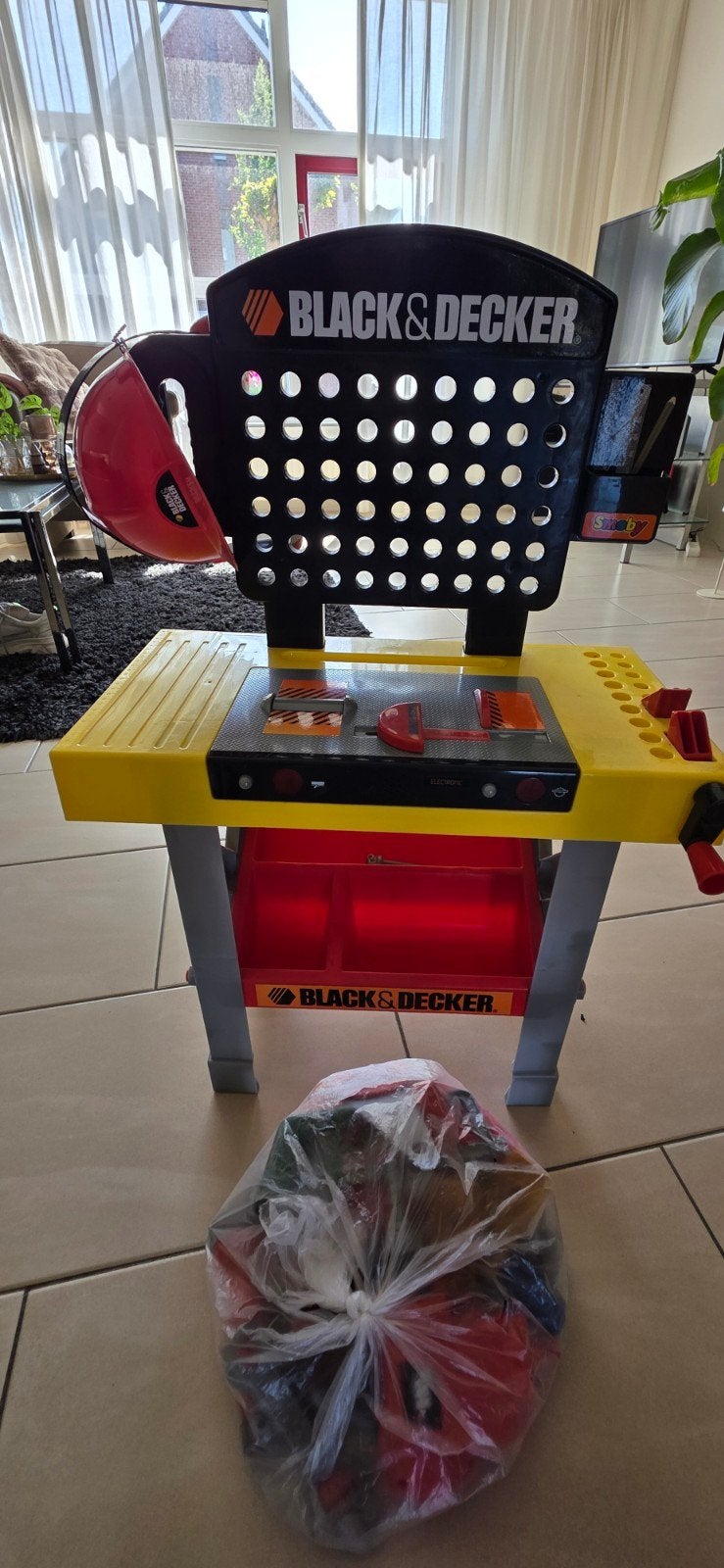 Black & Decker speelgoed werkbankje met toebehoren, Ophalen, Gebruikt, Jongen of Meisje