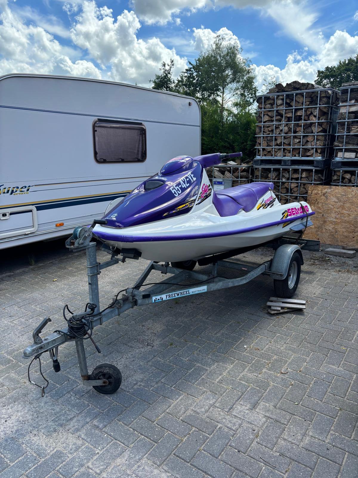 Seadoo waterscooter, Watersport en Boten, Jetski's en Waterscooters, Ophalen, Zo goed als nieuw, Benzine, 120 tot 200 pk