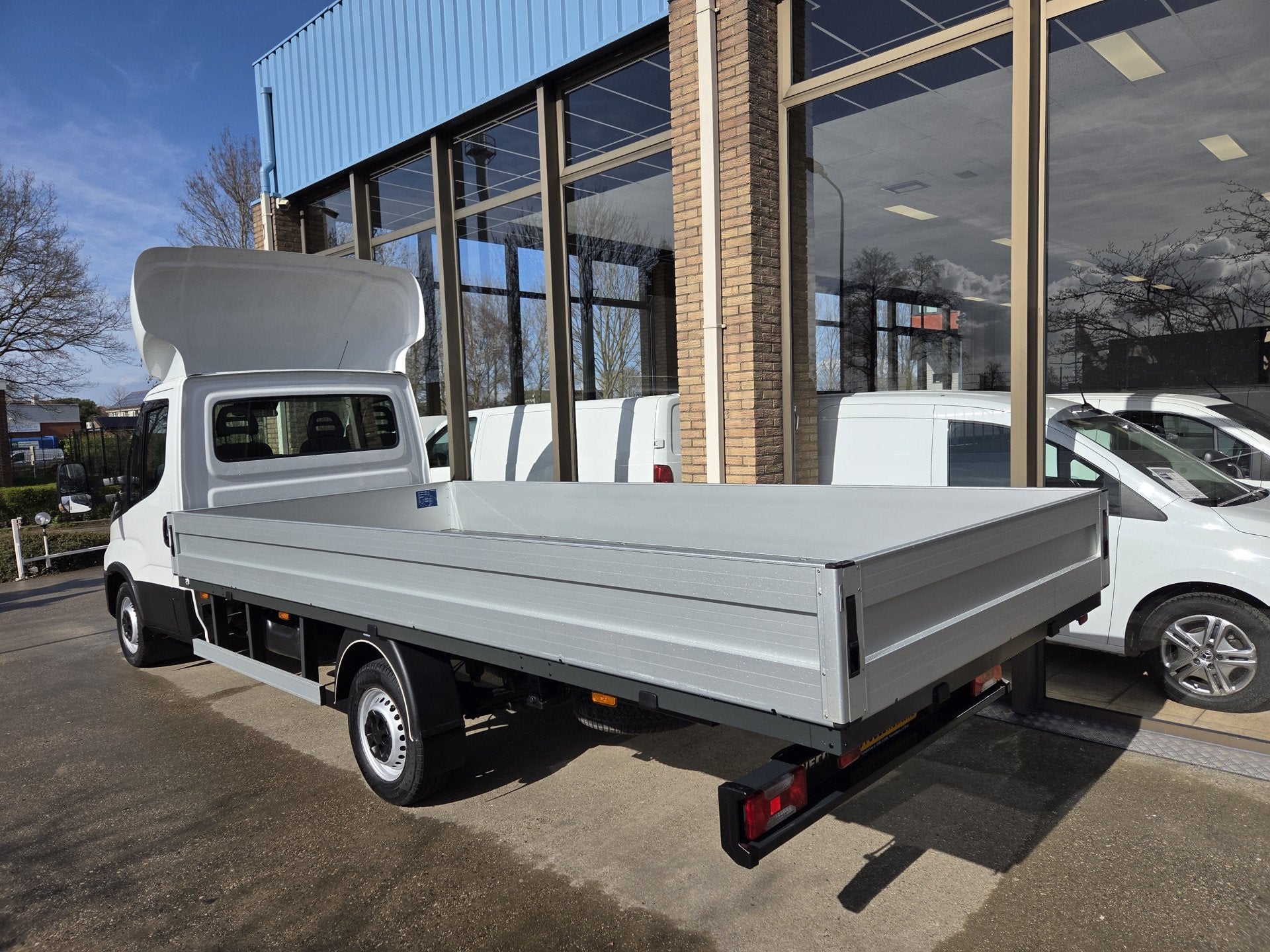 Iveco Daily 35S14 Automaat Lange Open laadbak 4.86Lang, Auto's, Automaat, Gebruikt, Iveco, Wit