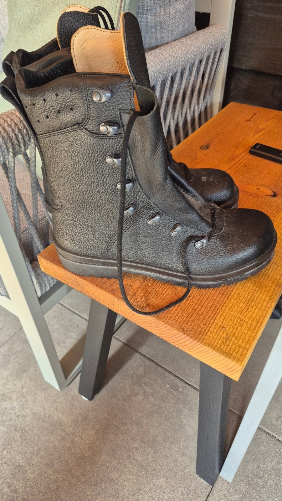 Leger schoenen 265 vallen als 42 nieuw, Kleding | Heren, Schoenen, Ophalen of Verzenden, Nieuw, Zwart, Boots