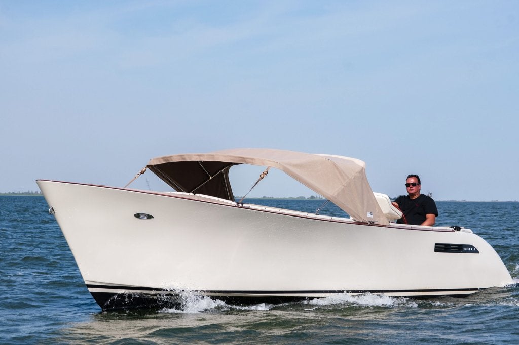 Batavia Admiral 780 - demo