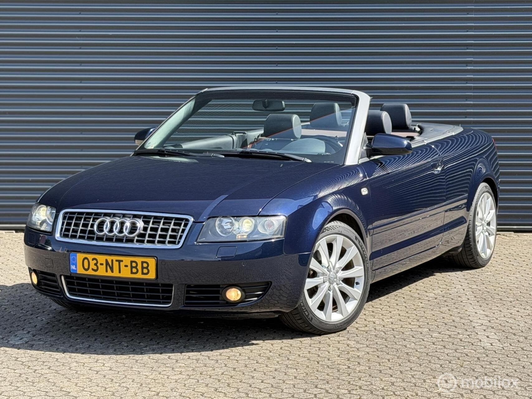 Audi A4 Cabriolet 2.4 V6 Pro Line Nieuw Dak !, Auto's, Audi, Gebruikt, Cabriolet, A4, Bedrijf