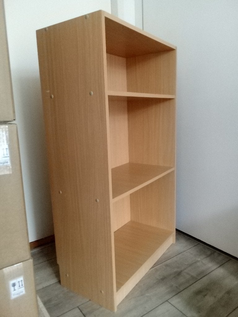 kleine boekenkast, Ophalen, Met plank(en), Gebruikt, 100 tot 150 cm