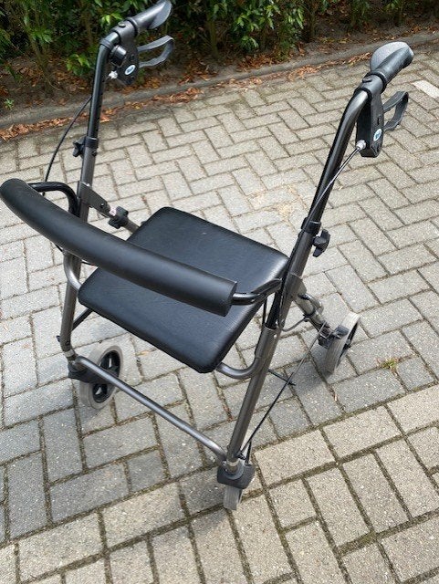 Days lichtgewicht rollator, Ophalen, Opvouwbaar, Gebruikt