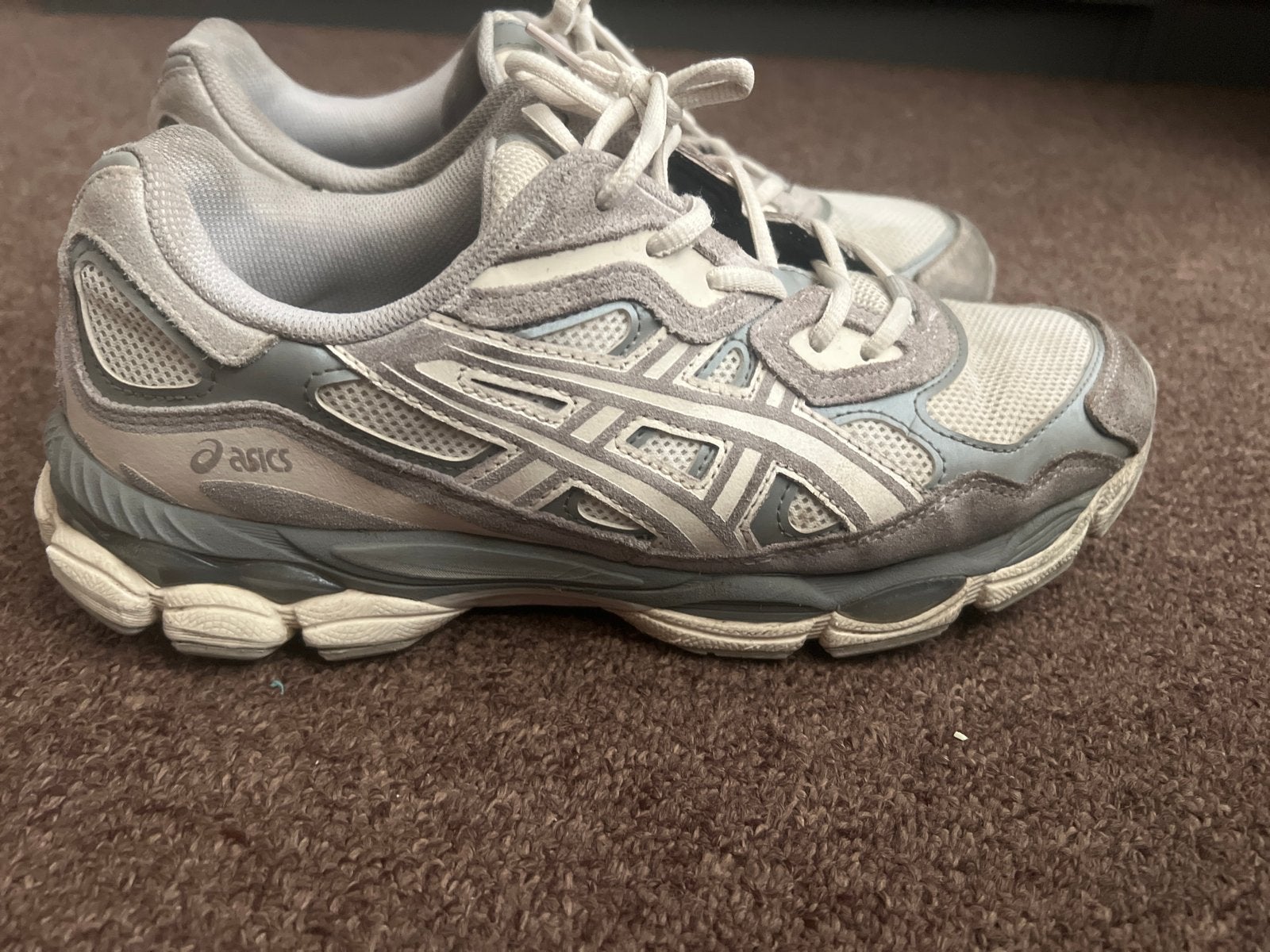 ASICS Gel-Kayano sneakers - Oyster Grey maat 45, Ophalen of Verzenden, Gedragen, Grijs, Sneakers of Gympen