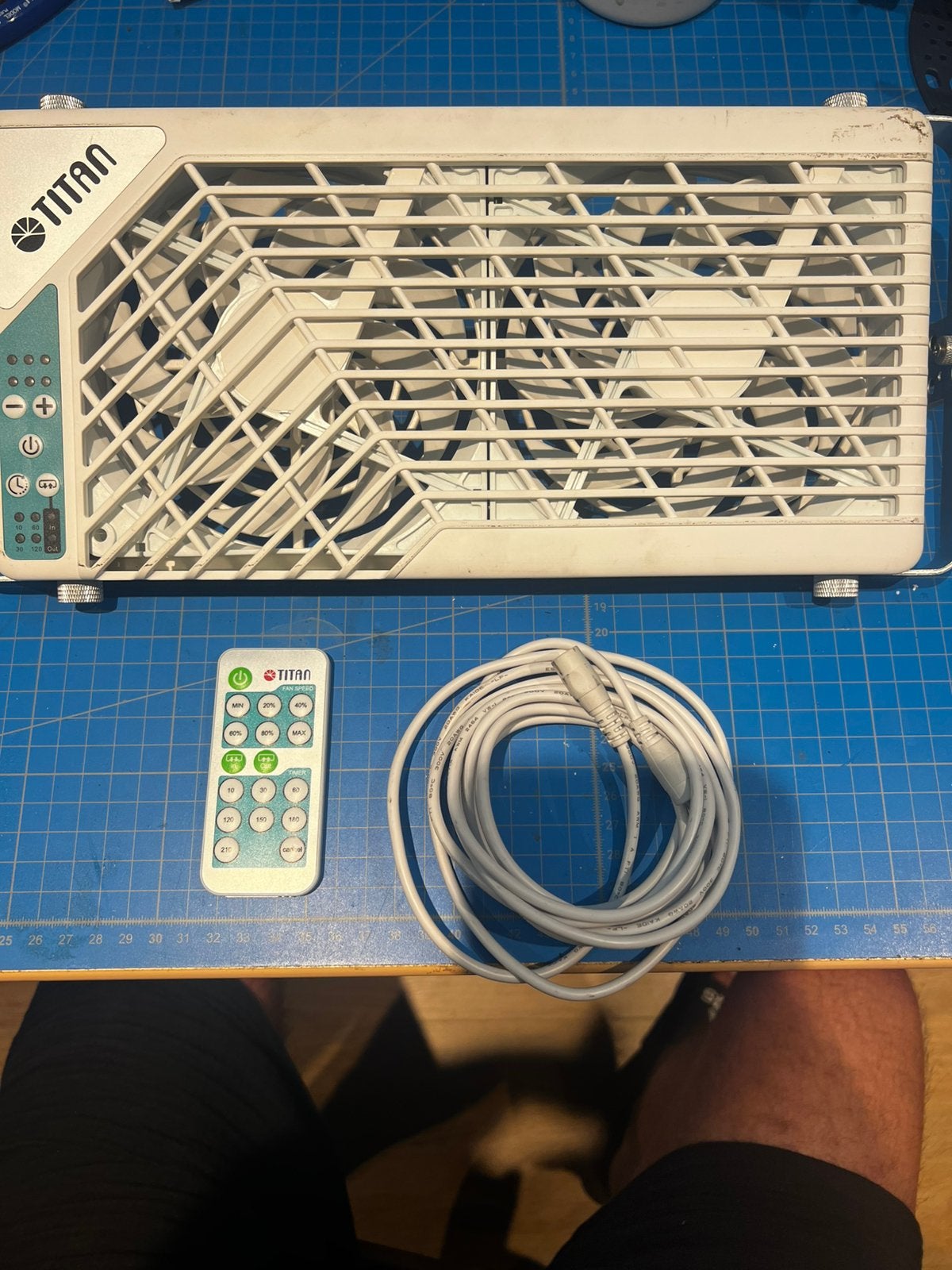 Camper dakluik ventilator 12 volt met afstandbediening, Caravans en Kamperen, Ophalen of Verzenden, Zo goed als nieuw