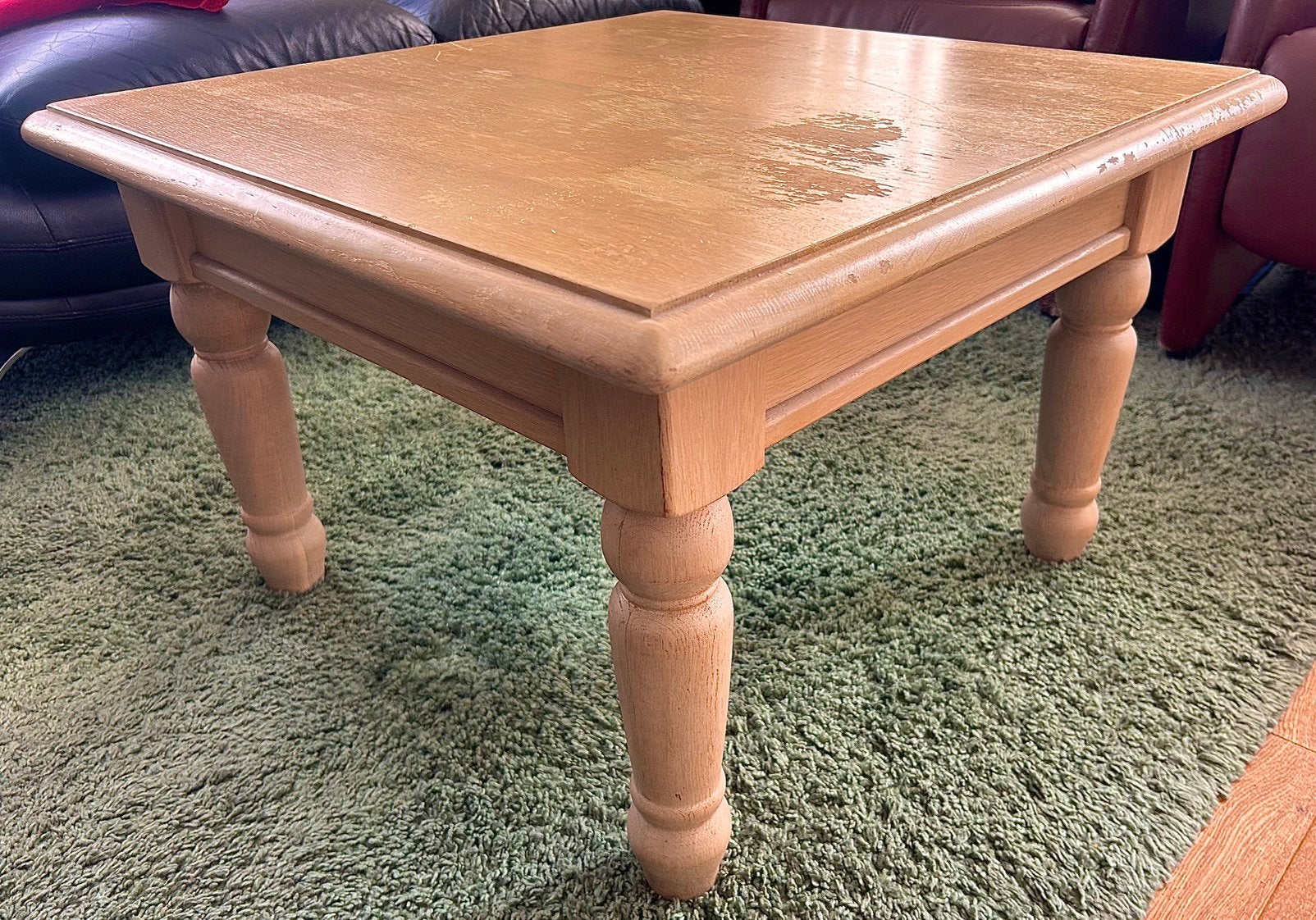 Gratis massief roomeiken salontafel., Ophalen, Gebruikt, 50 tot 100 cm, Vierkant