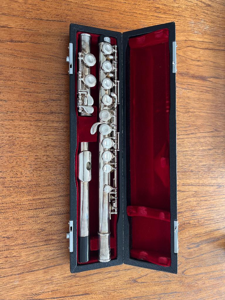 Dwarsfluit Pearl, Ophalen, Gebruikt, Dwarsfluit, Met koffer of tas