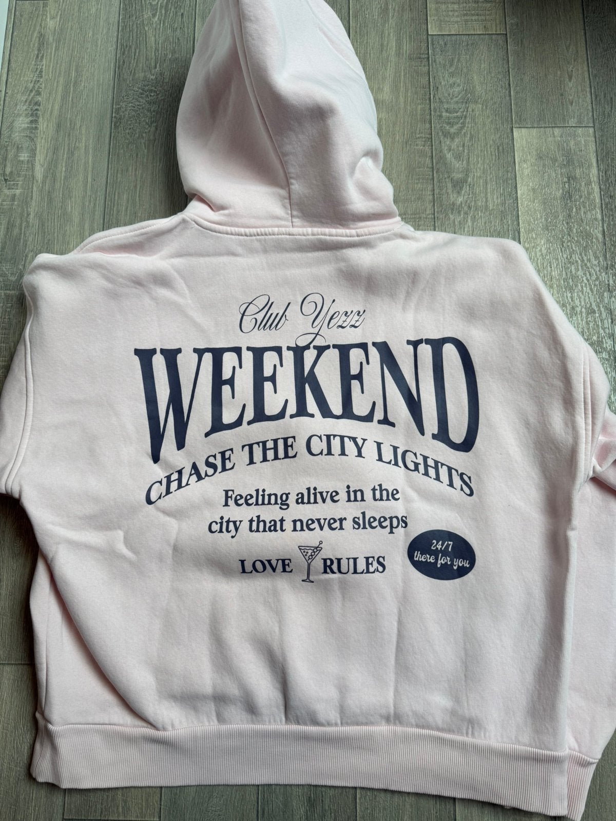 Dames sweater lichtroze met backprint L, Ophalen of Verzenden, Zo goed als nieuw, Maat 42/44 (L), Roze