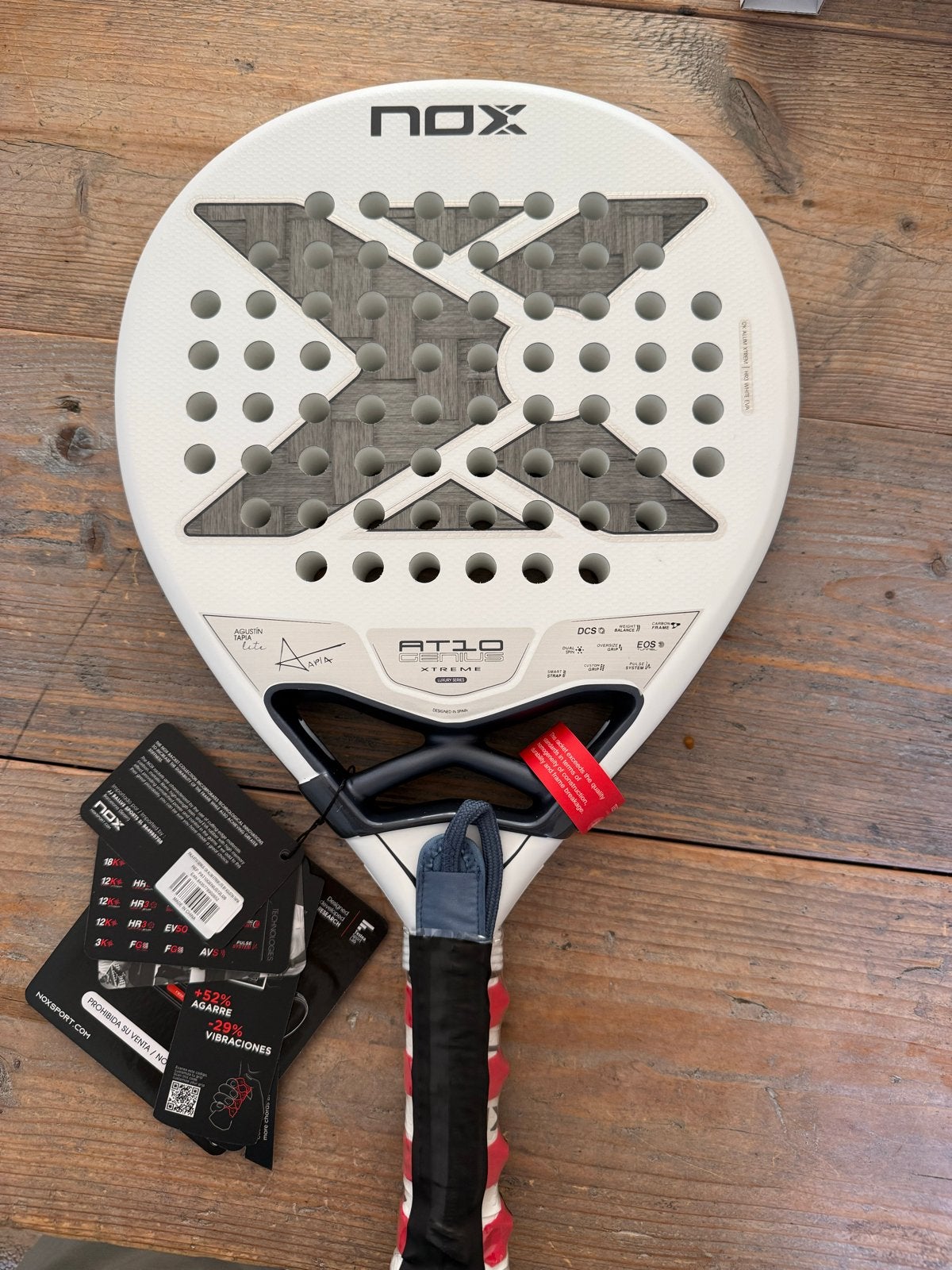 Nox AT10 12K LITE Padel Racket - nieuw met garantie en btw, Sport en Fitness, Info@nox.com, Nieuw, Ophalen of Verzenden, Nox
