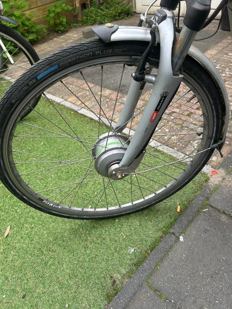 Voorwielmotor 28inch Giant Twist, Ophalen, Zo goed als nieuw