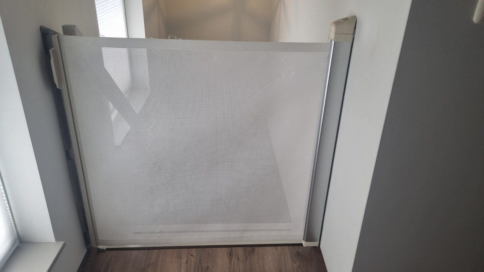 KiddyGuard Avant traphek wit – oprolbaar, Kinderen en Baby's, Traphekjes, Gebruikt, Oprolhekje, 115 cm of meer, Ophalen