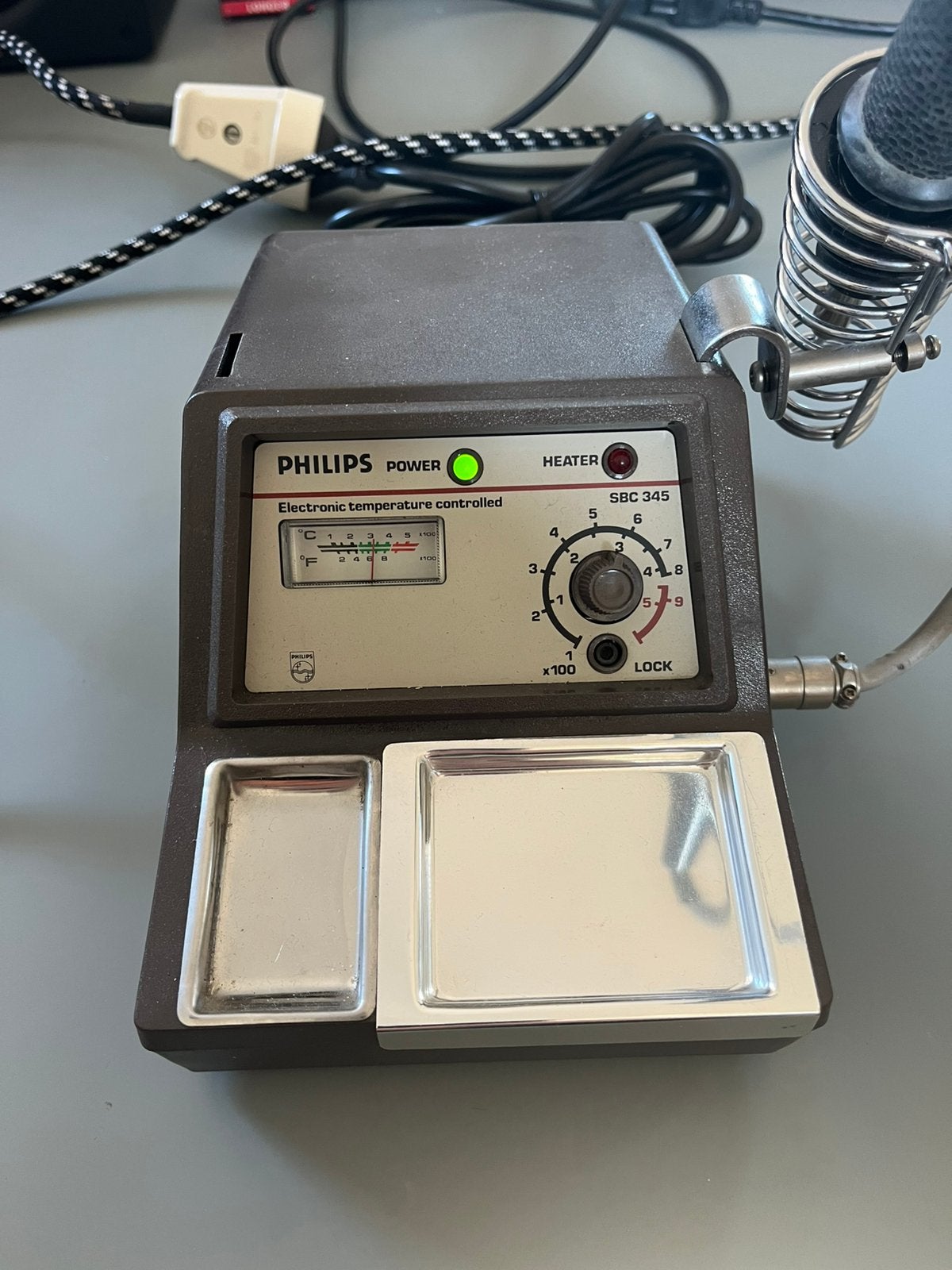 Philips soldeerstation, Verzamelen, Ophalen