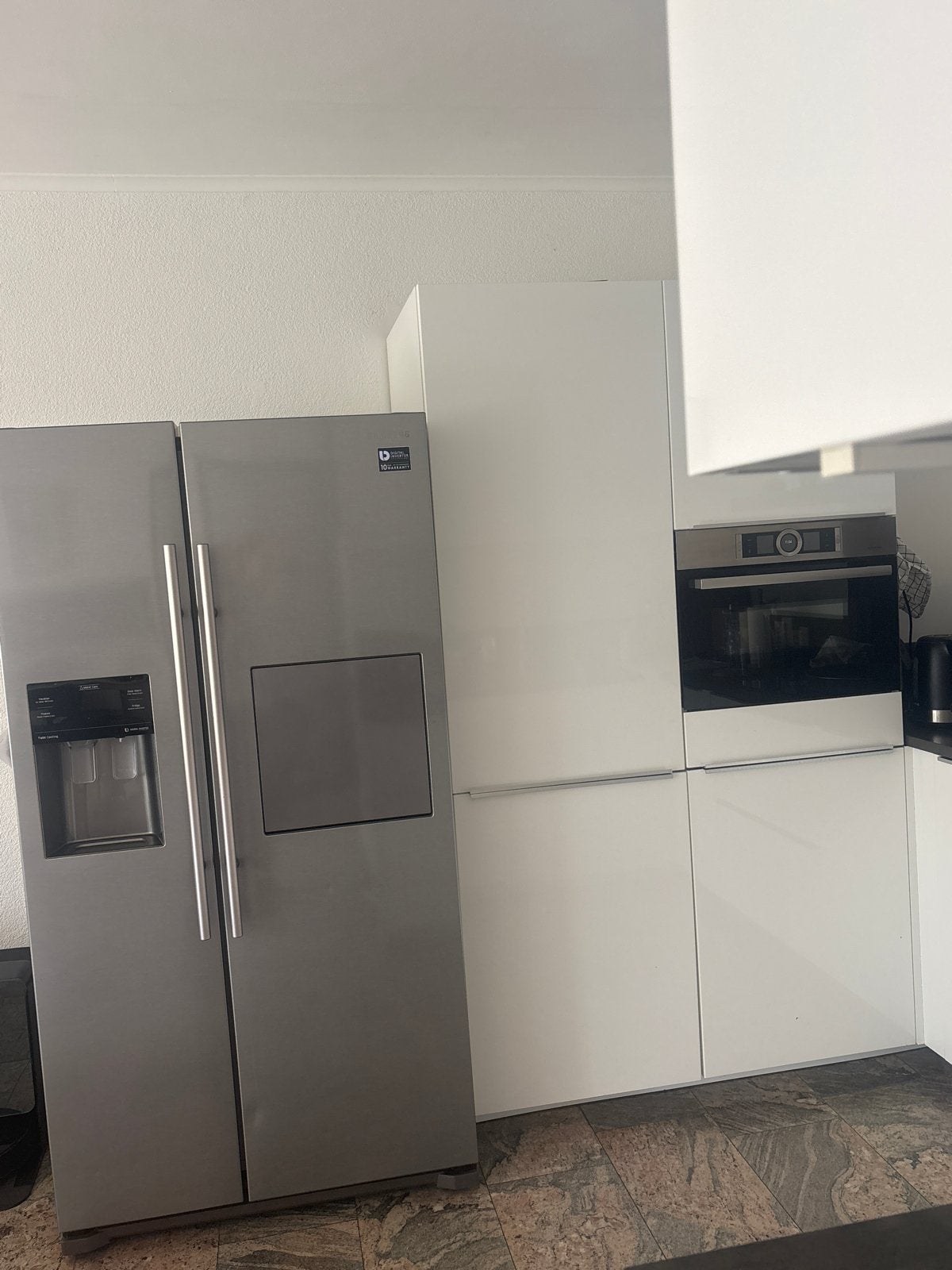 Ikea keuken met Bosch oven en Samsung Amerikaanse koelkast, Gebruikt, 200 liter of meer, 60 cm of meer, Met aparte vriezer