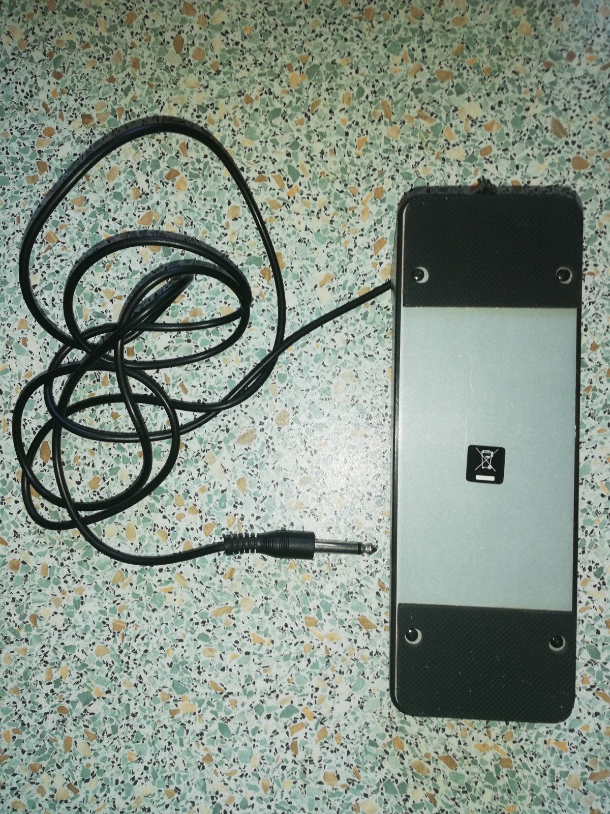 Foto 4 van keyboard foot pedal