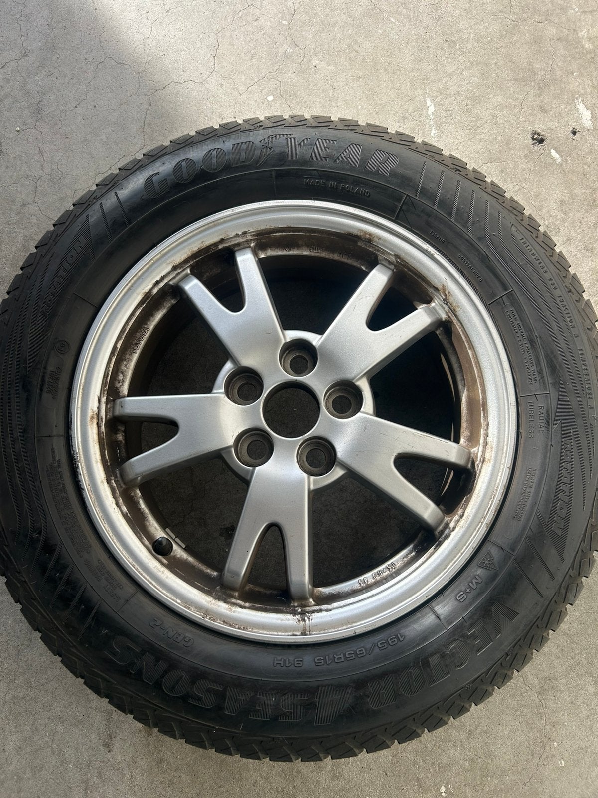 Toyota prius banden en velgen, Ophalen of Verzenden, Bolautoparts, Info@bolcars.nl, Hoofddorp