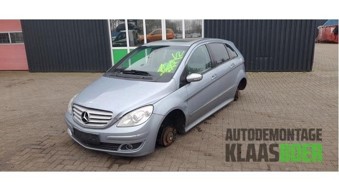 Voorbumper van een Mercedes B-Klasse, Auto-onderdelen, Gebruikt, -, Ophalen of Verzenden, Bumper