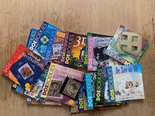 19 doe boekjes kaarten maken 3D, Boeken, Ophalen of Verzenden, Zo goed als nieuw, Overige onderwerpen